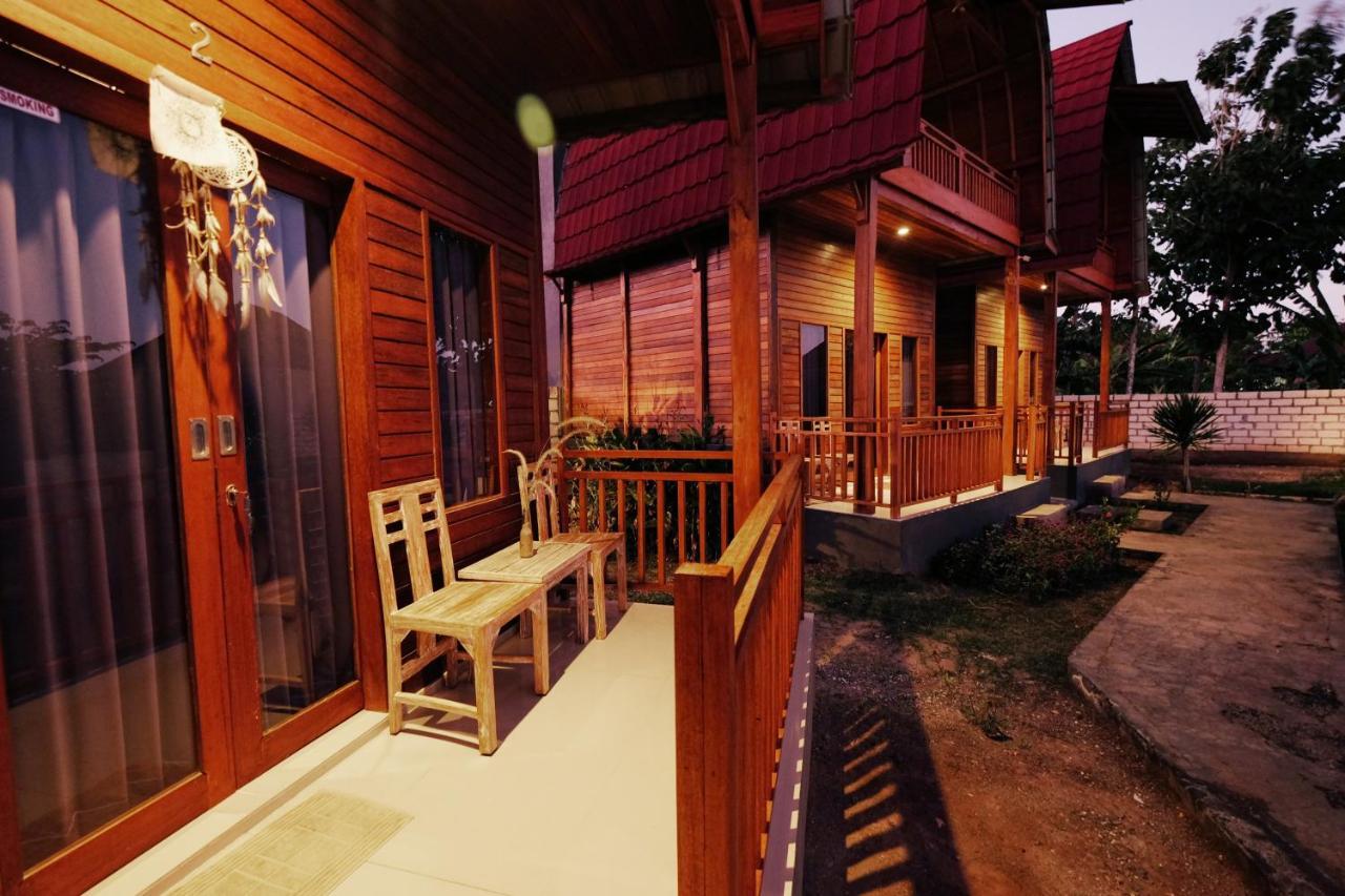 Adara Beach Huts Batununggul Dış mekan fotoğraf